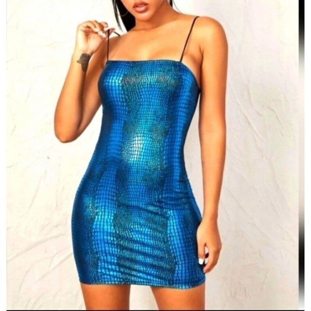 Ladies Blue Crocodile Print Dress sz Xl